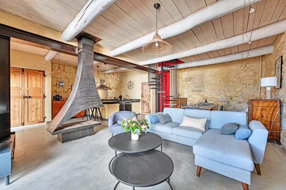 Living room, Seating area