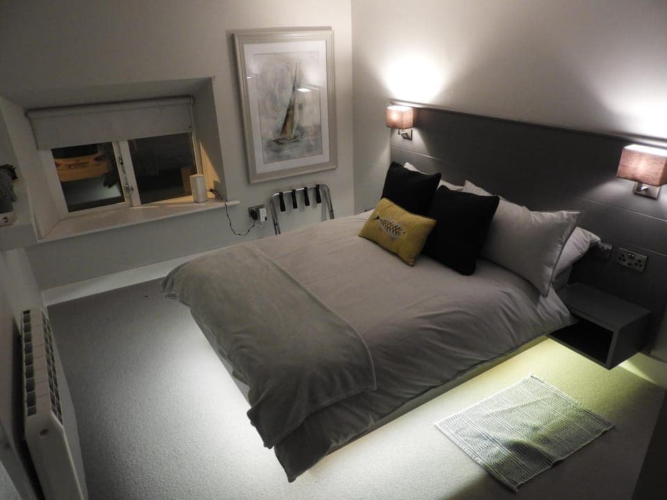 Bed, Bedroom