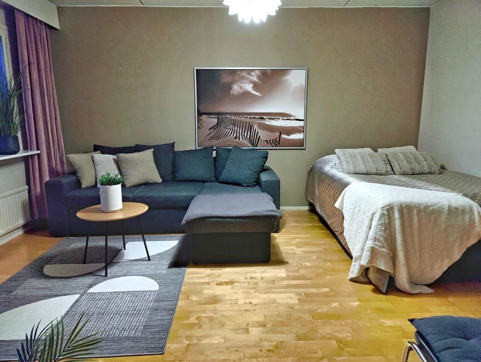 Bed, Living room, Seating area