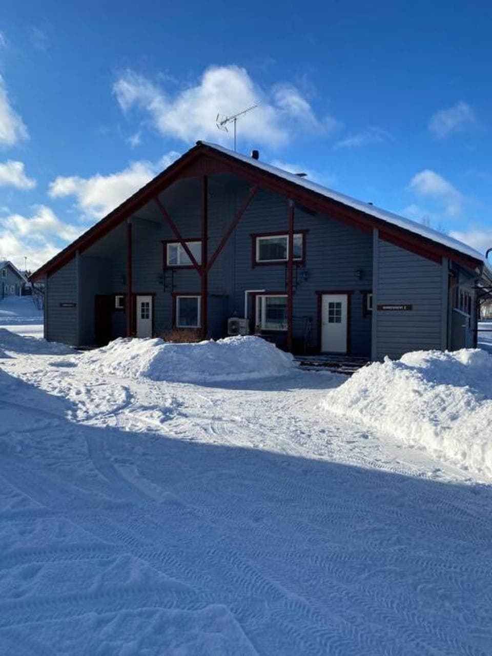 Property building, Winter