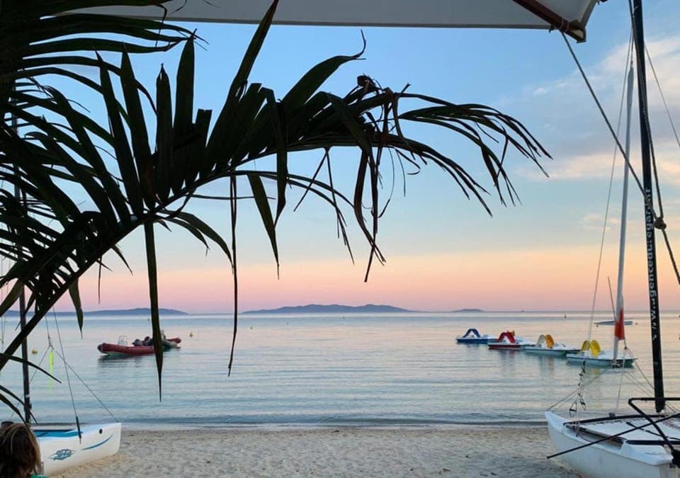 Nearby landmark, Beach, Sunset