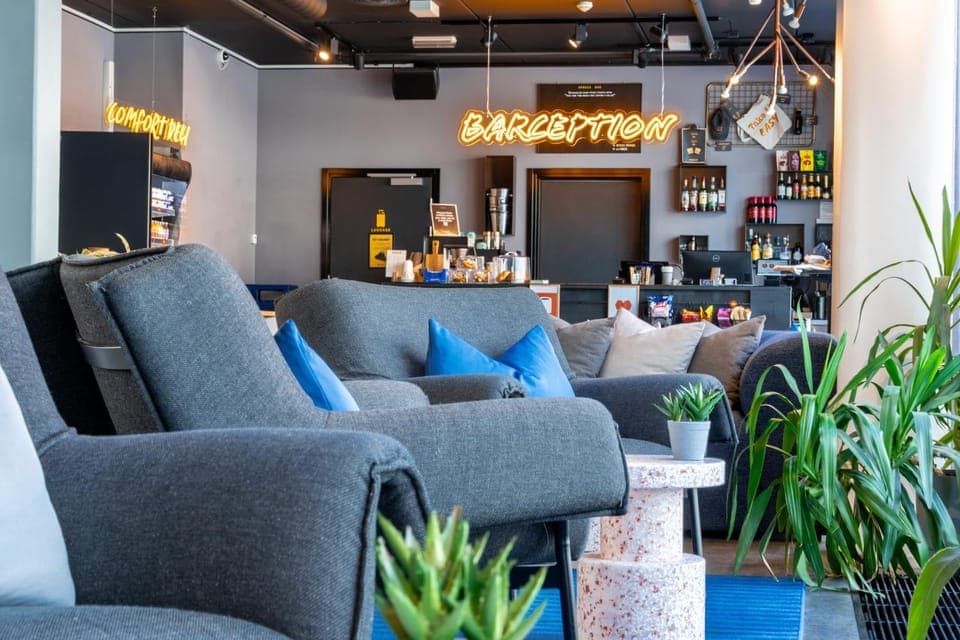 Lounge or bar