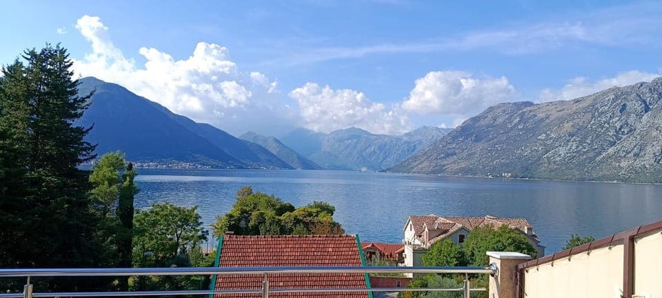Day, Natural landscape, View (from property/room), Balcony/Terrace, Landmark view, Mountain view, Sea view