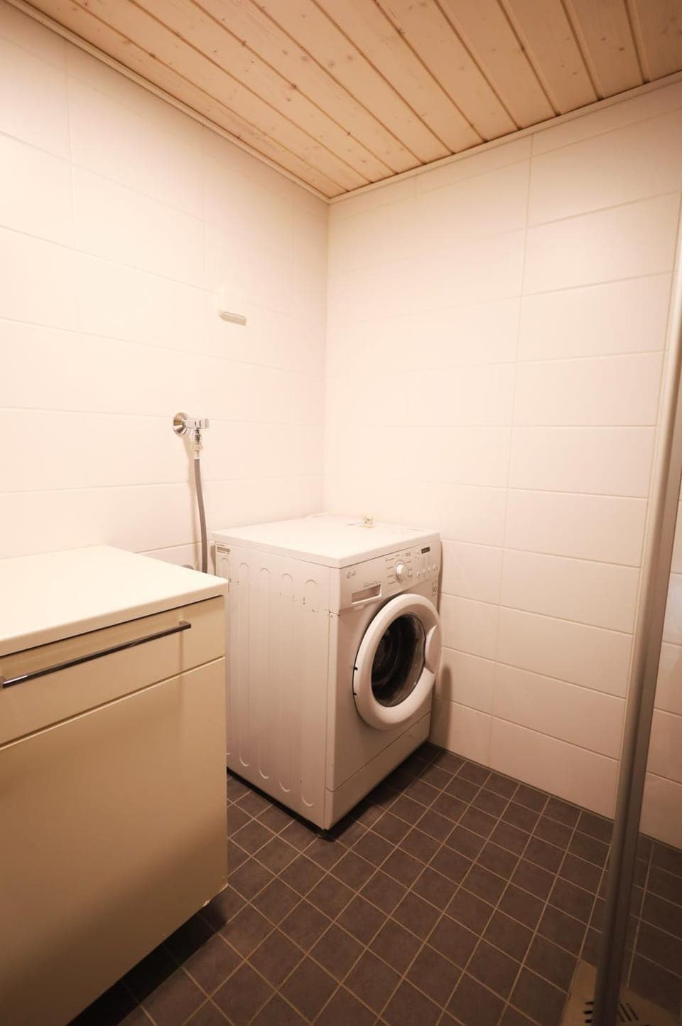 libO-apartment, Rypysuontie 74 with free parking Apartment in Finland