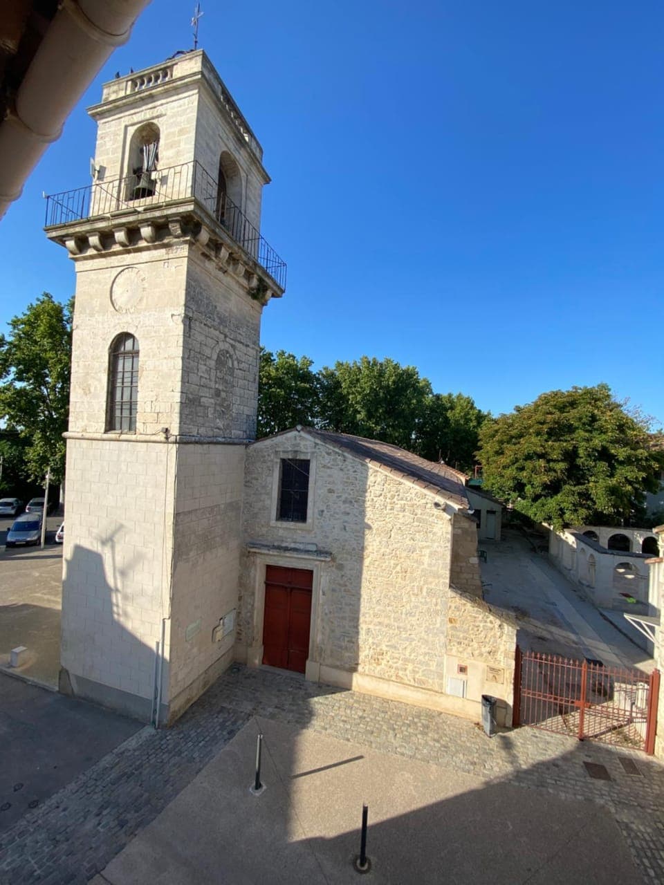 Landmark view, Location