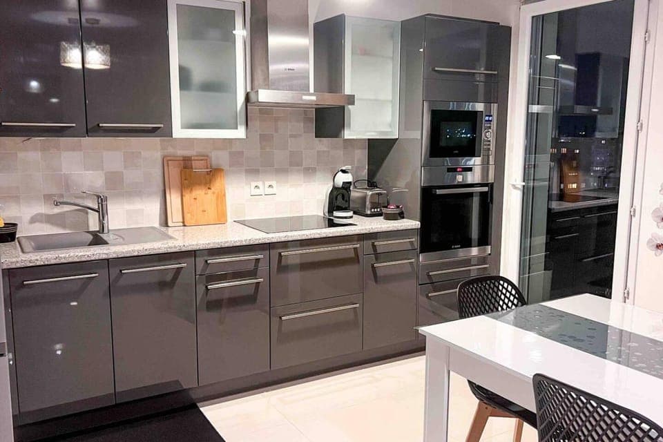 Kitchen or kitchenette, minibar, pet friendly, stove, toaster