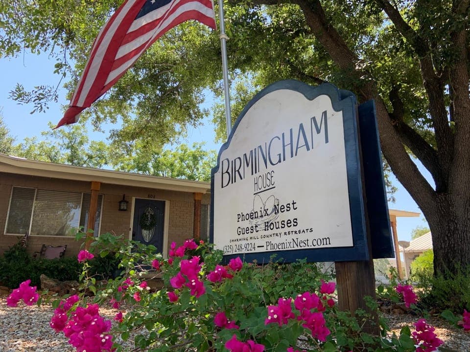 Property building, Street view