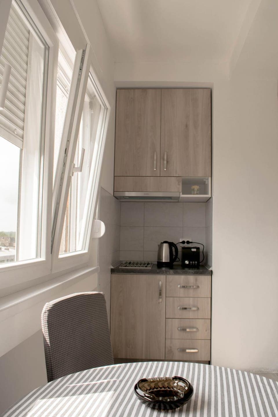 Coffee/tea facilities, Kitchen or kitchenette