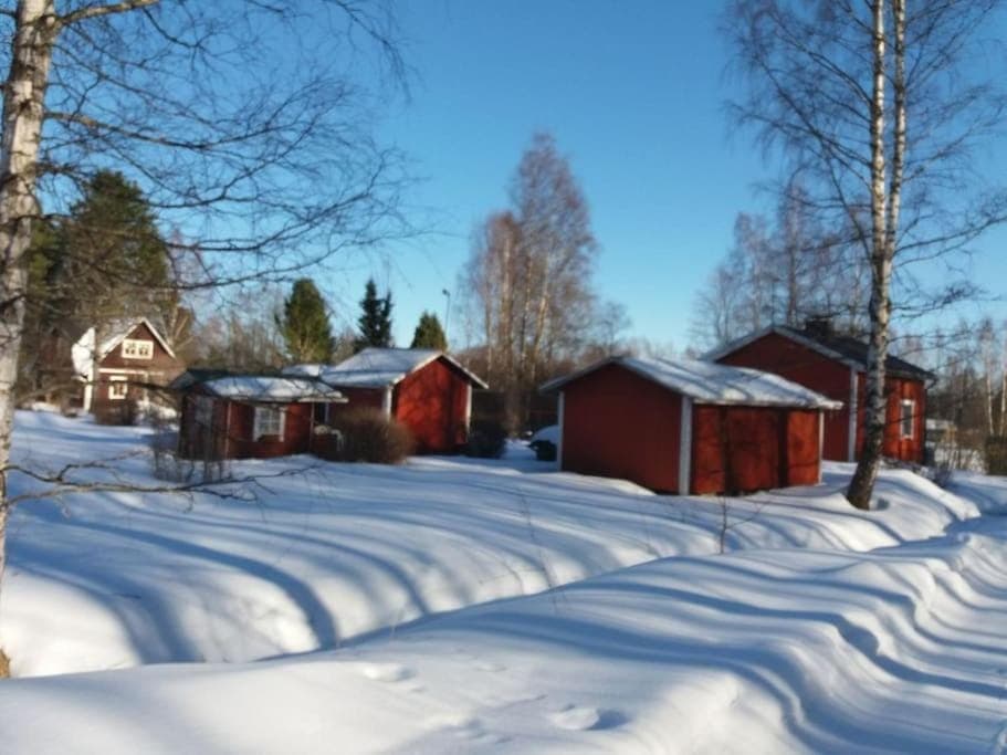 Property building, Day, Winter