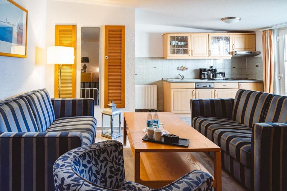 Living room, kitchen