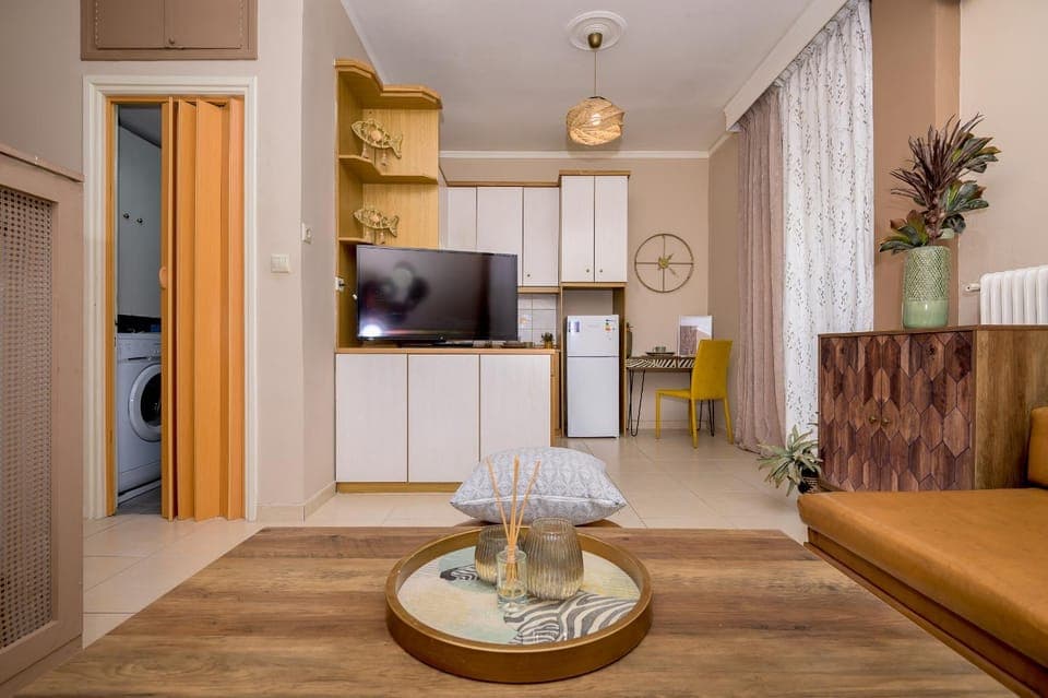 TV and multimedia, Kitchen or kitchenette