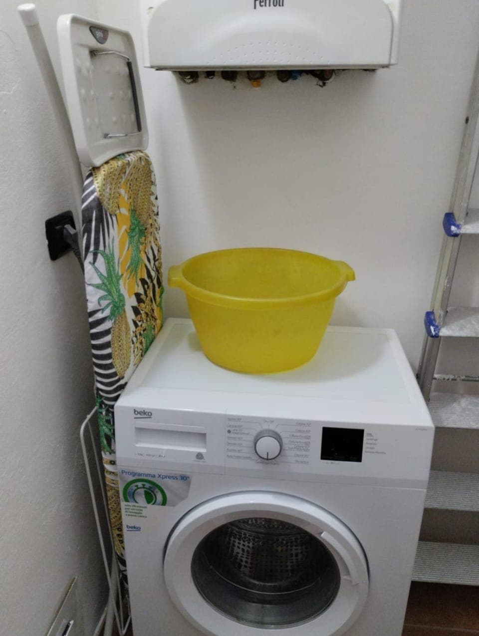 laundry, washing machine, dryer