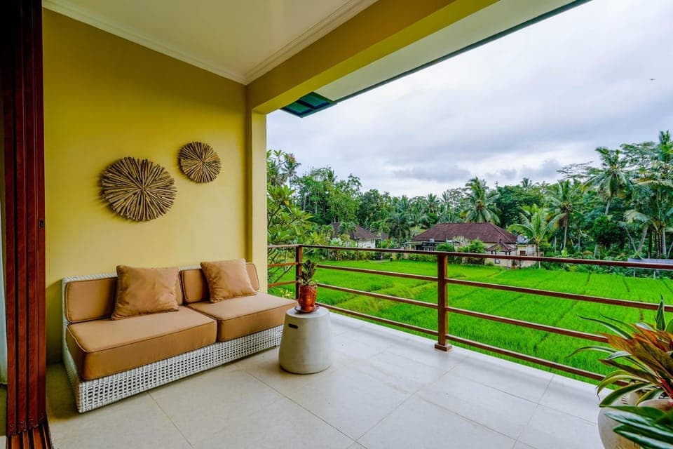 Balcony/Terrace, Garden view