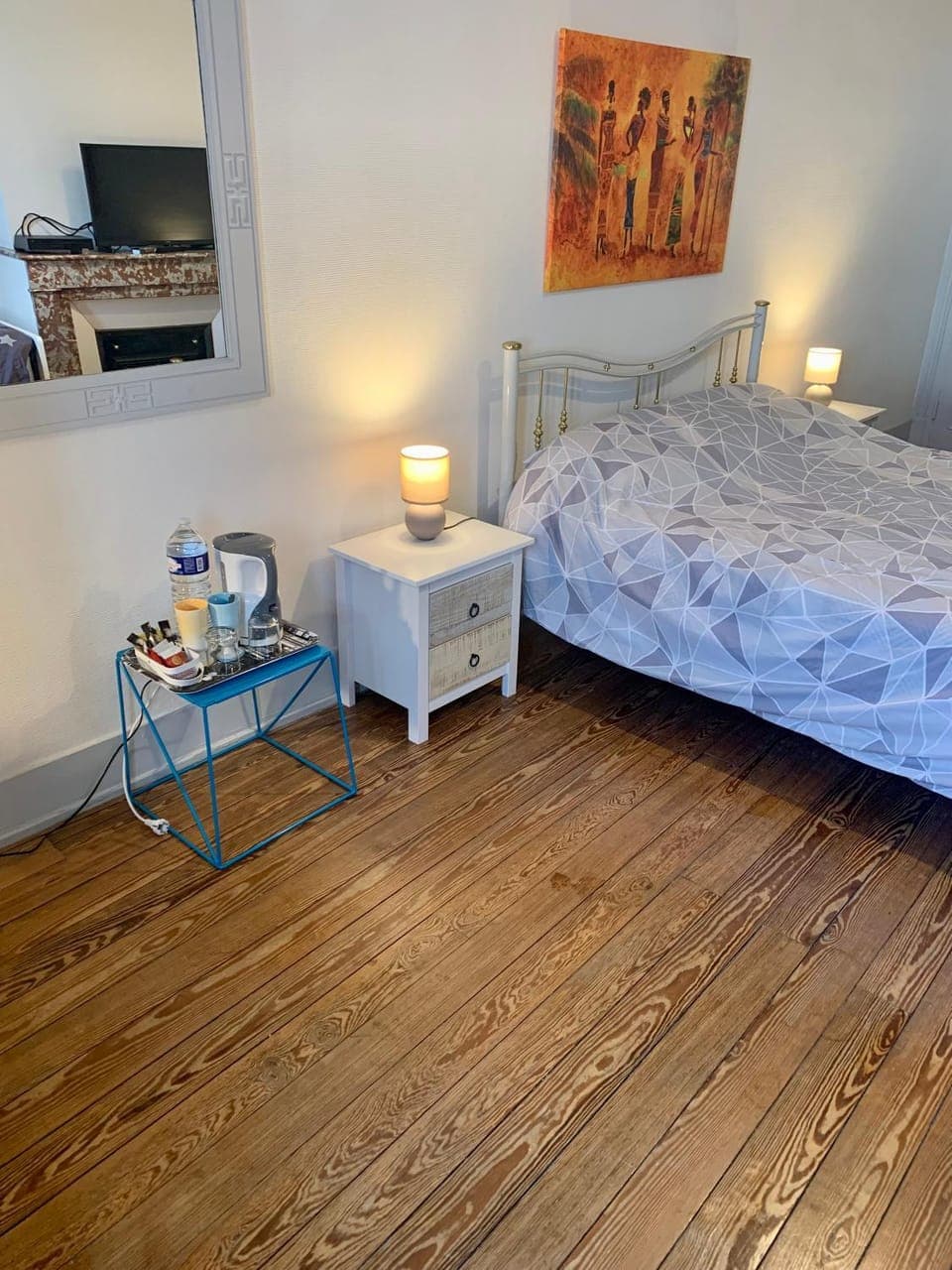 Photo of the whole room