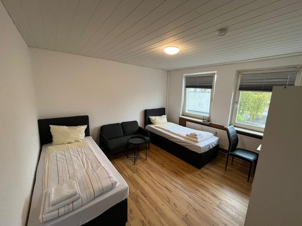 Bed, Photo of the whole room, Bedroom, towels