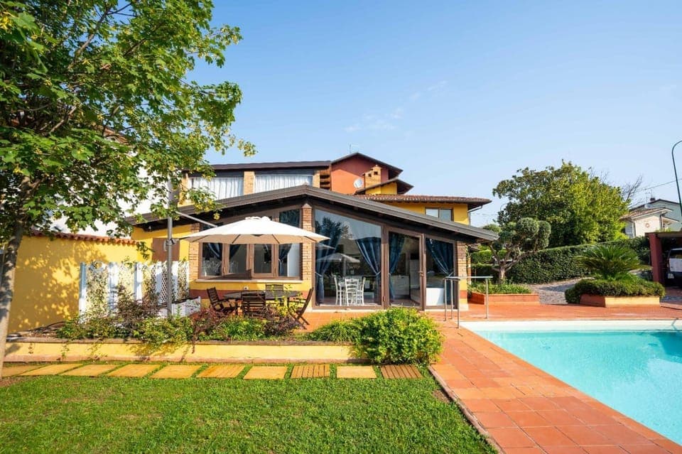 Garden, View (from property/room), Swimming pool, Inner courtyard view