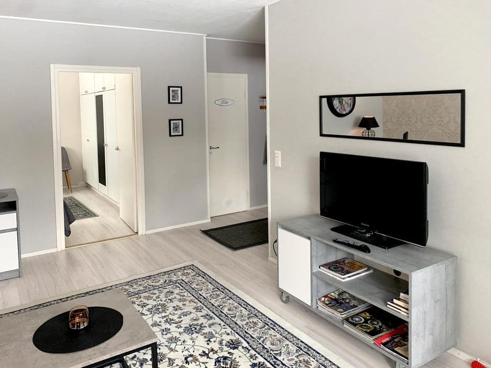 TV and multimedia, Living room, Swimming pool