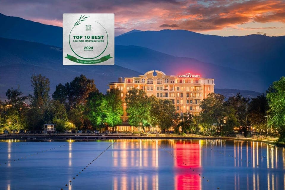 Property building, Natural landscape, Lake view