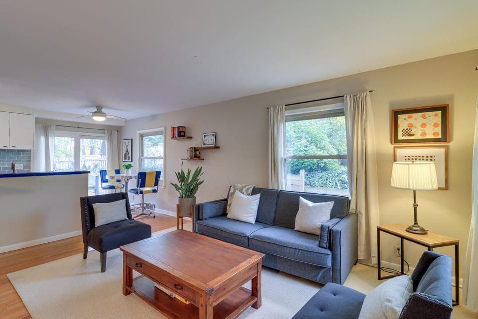Ann Arbor Home w/ Deck, 2 Mi to Michigan Stadium! House in Ann Arbor