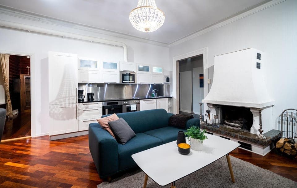 Living room, kitchen, kitchen