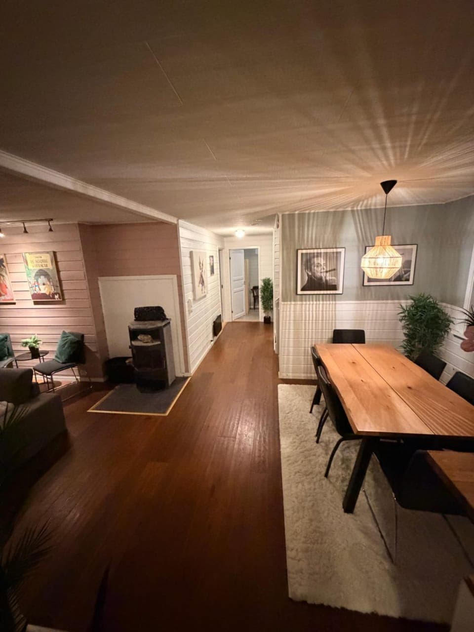 Living room, Seating area, Dining area