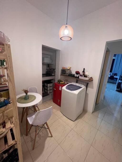 Kitchen or kitchenette, Dining area, minibar, oven, pet friendly