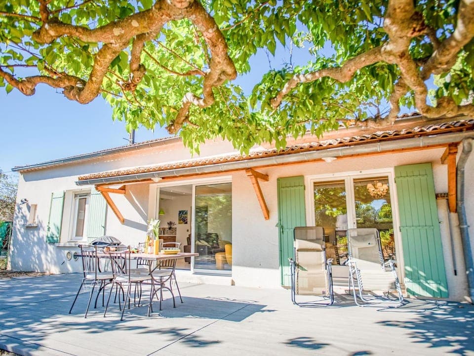 Property building, Summer