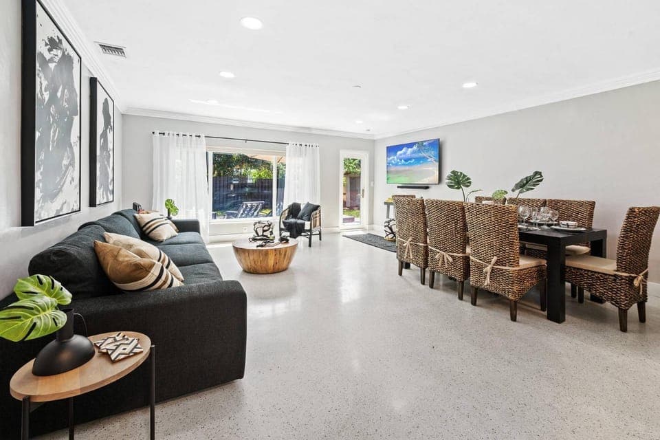 Copacabana House in Wilton Manors