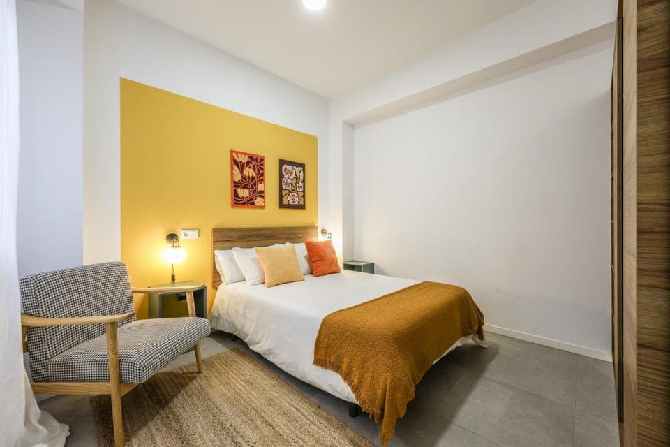 Bed, Bedroom