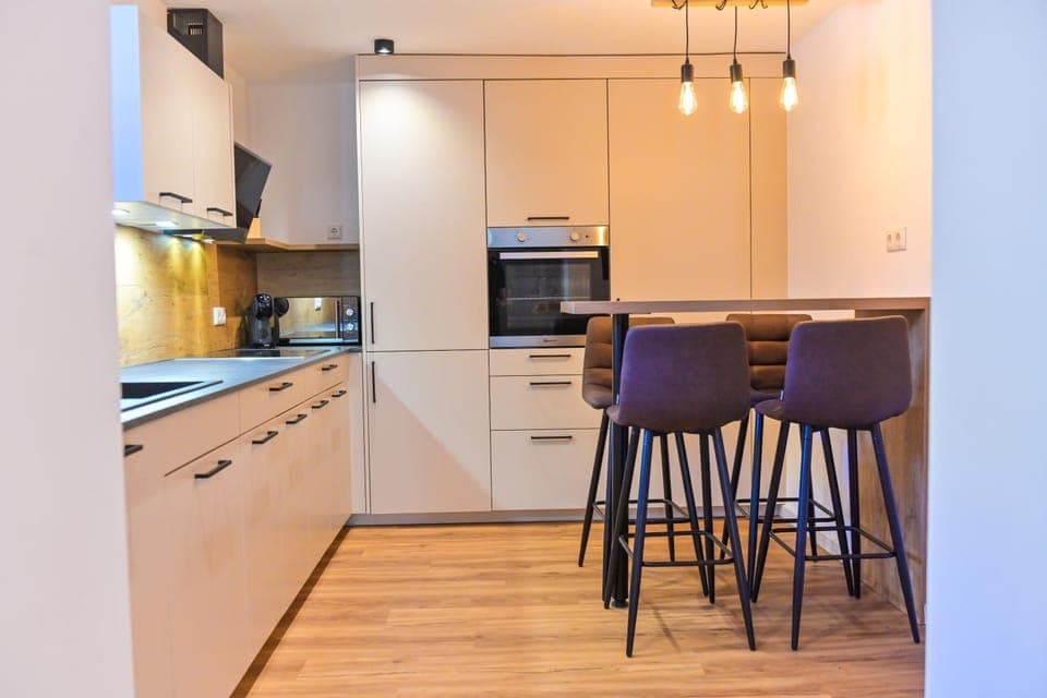 Coffee/tea facilities, Living room, minibar, pet friendly, stove, washing machine, kitchen