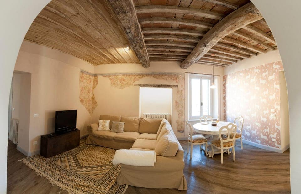 TV and multimedia, Living room, Seating area