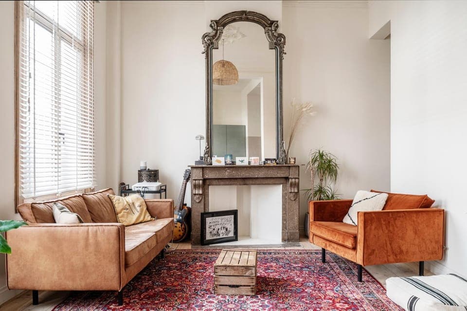 Living room, Seating area