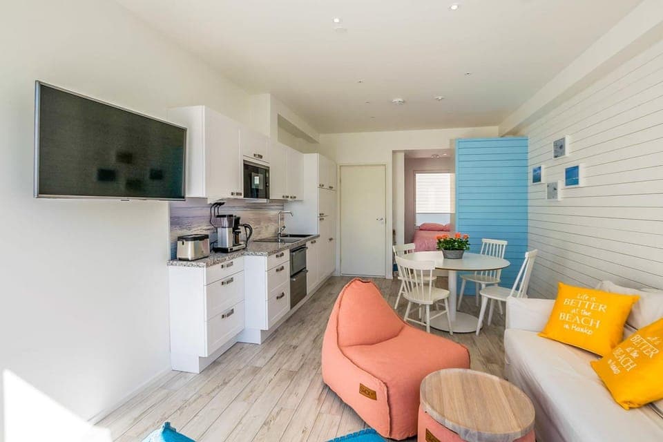 Surf and Turf Apartment in Hanko Apartment in Uusimaa