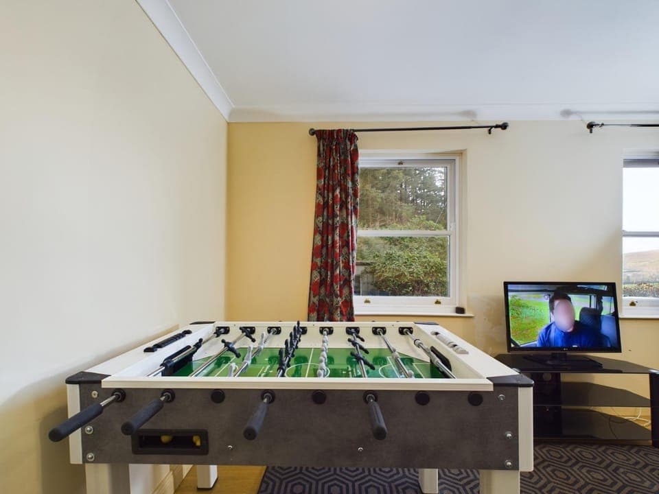 TV and multimedia, Seating area, Entertainment