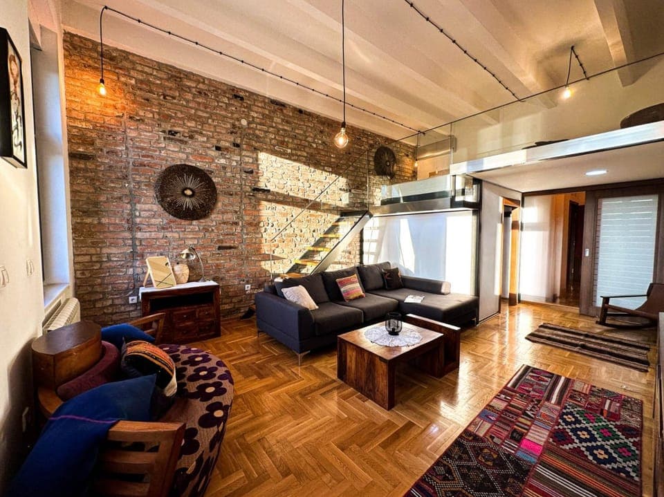 TV and multimedia, Living room, air conditioner