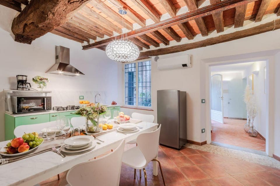 Casa al Dipinto, Contemporary Apartment with Apartment in Capannori