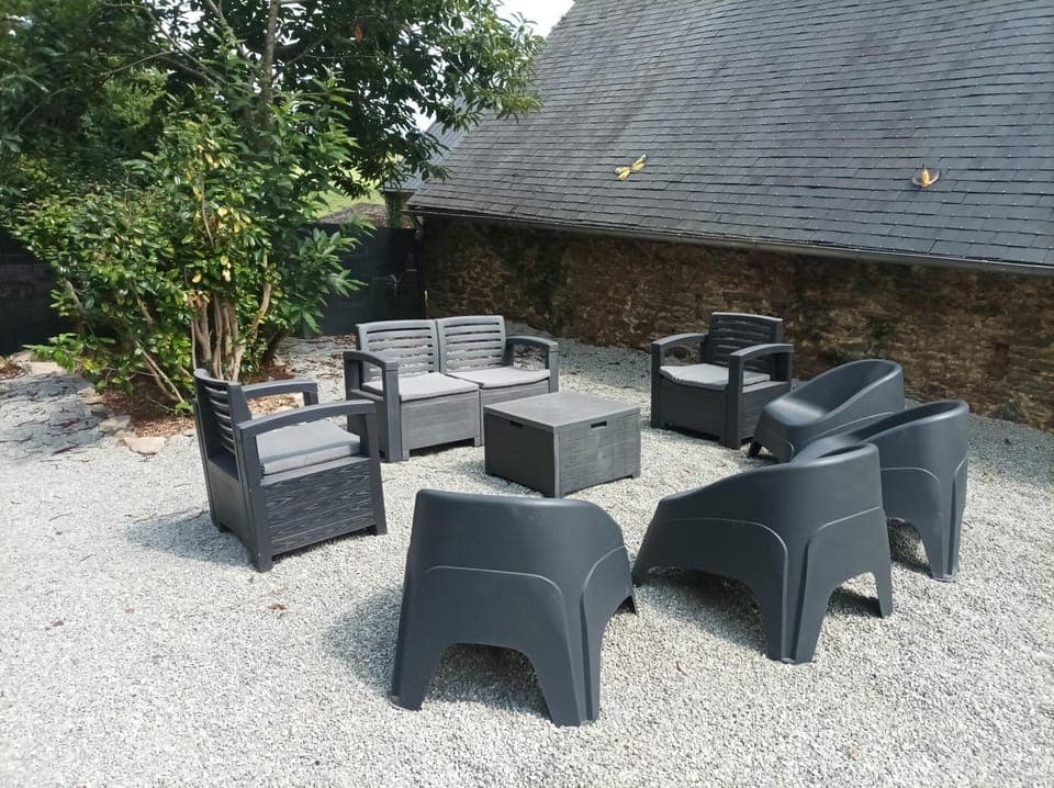 Patio, Day, Garden, Garden, Seating area, Garden view, Garden view