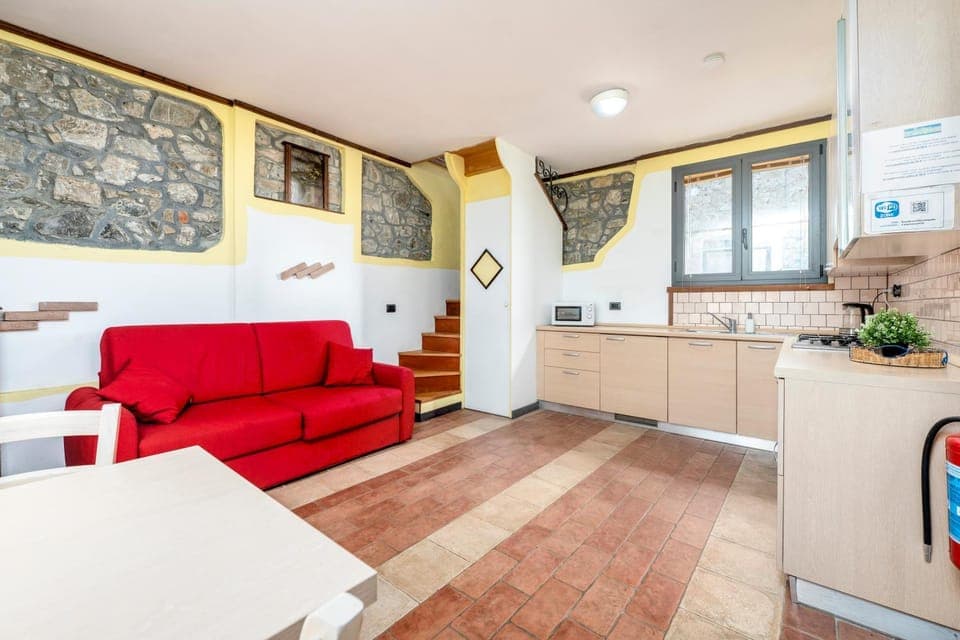 Kitchen or kitchenette, Living room, Seating area