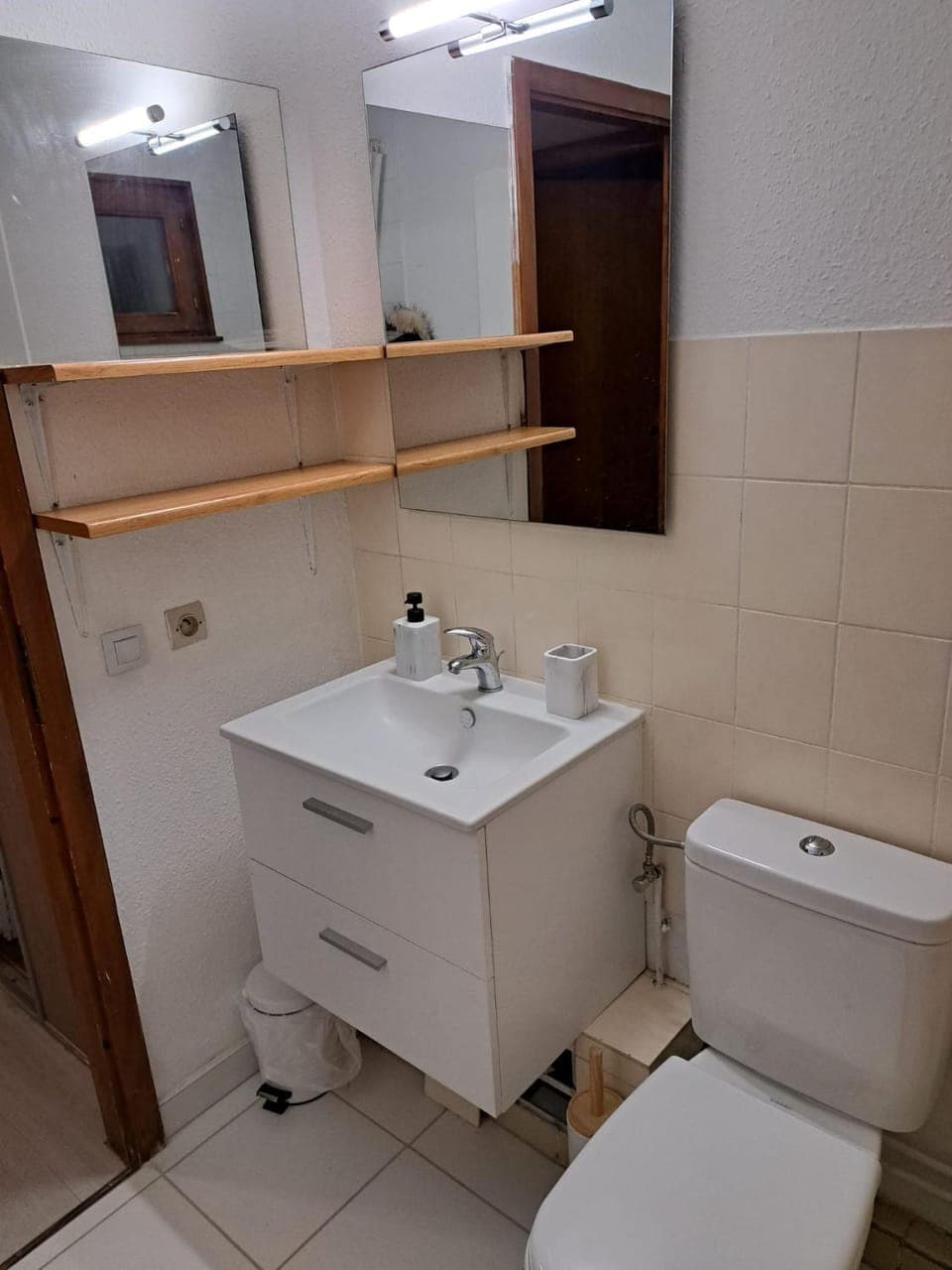Toilet, Bathroom