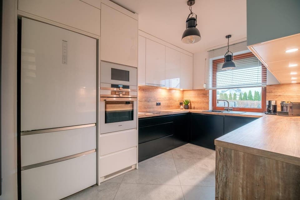 Kitchen or kitchenette, dishwasher, pet friendly, stove