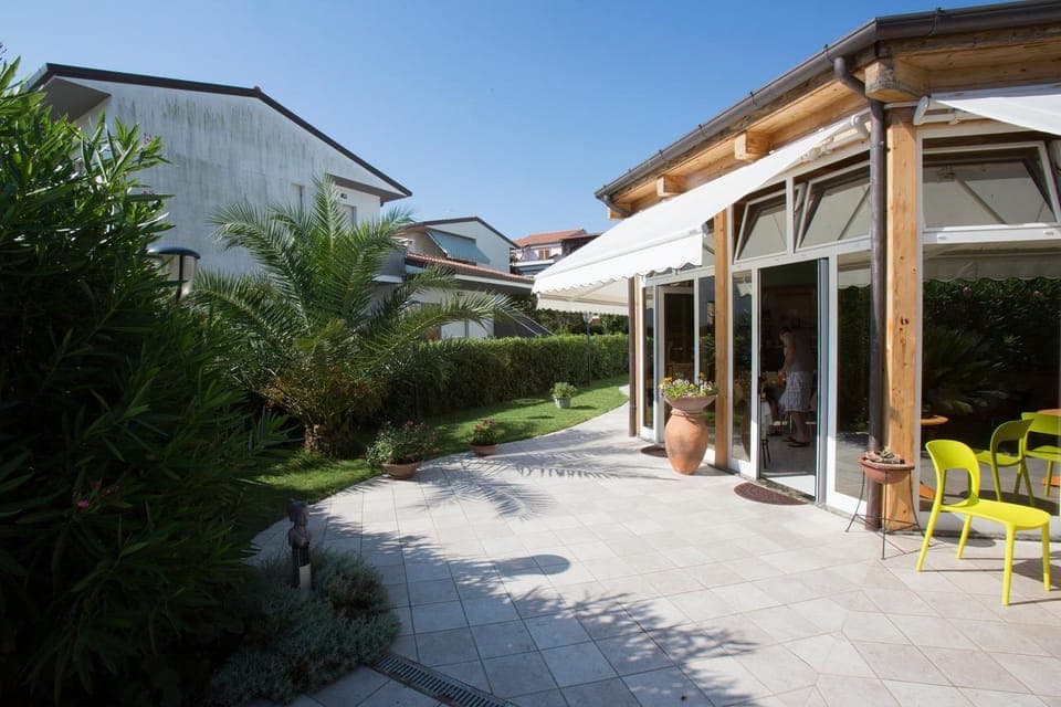 Day, Garden, Lobby or reception