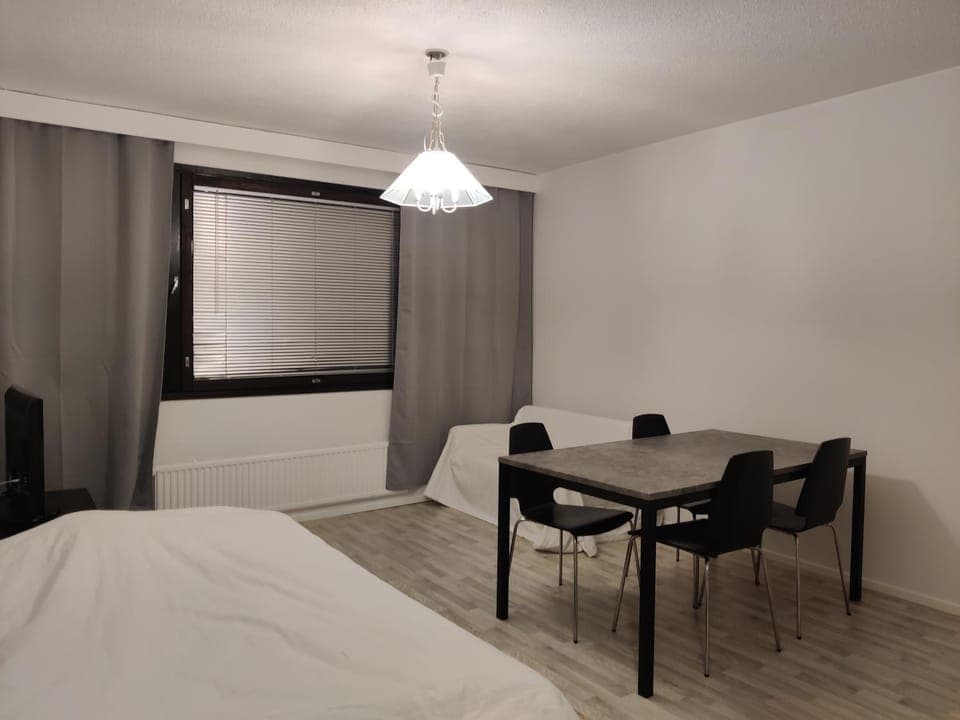 Bed, Living room, Photo of the whole room, Seating area, Dining area, Bedroom