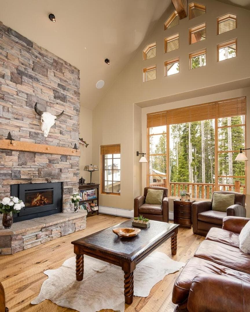 Living room, flat iron