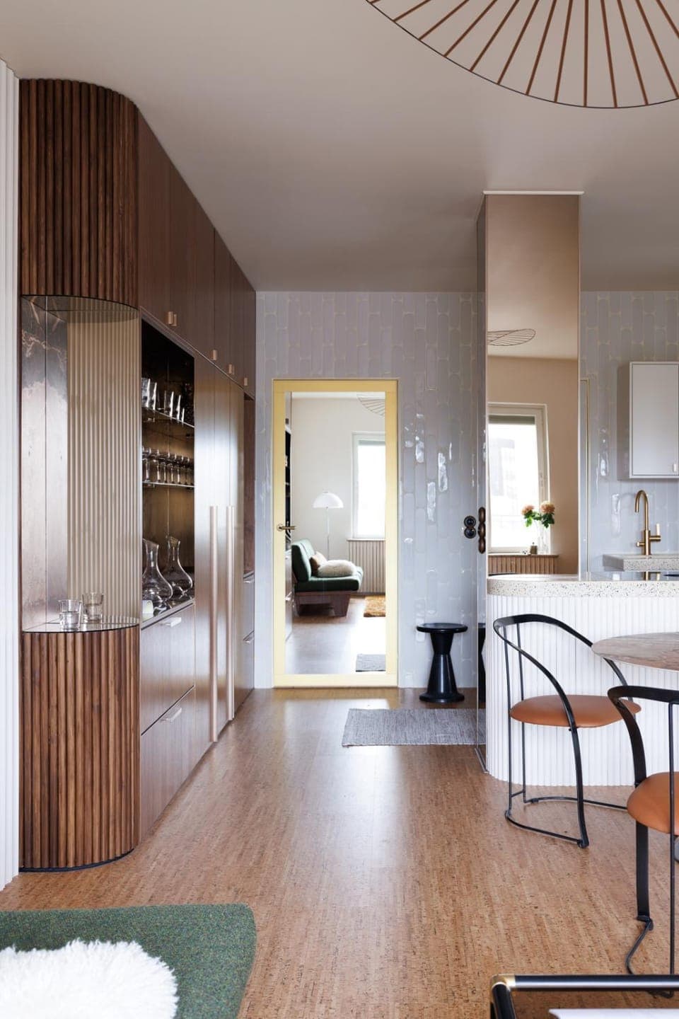 Kitchen or kitchenette, Living room