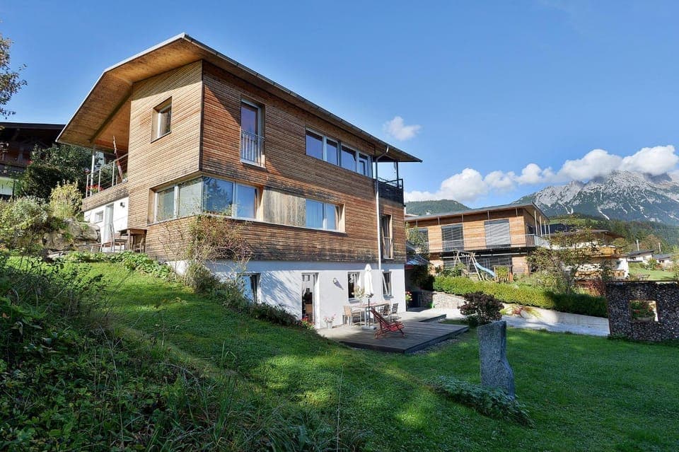 Property building, Day