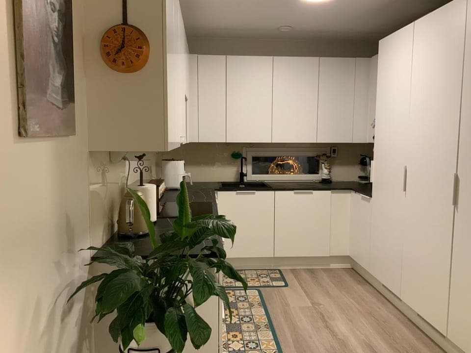QnQ homestay - Private room in the shared detached house Apartment in Helsinki