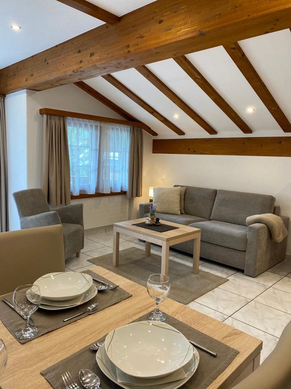 Living room, Dining area