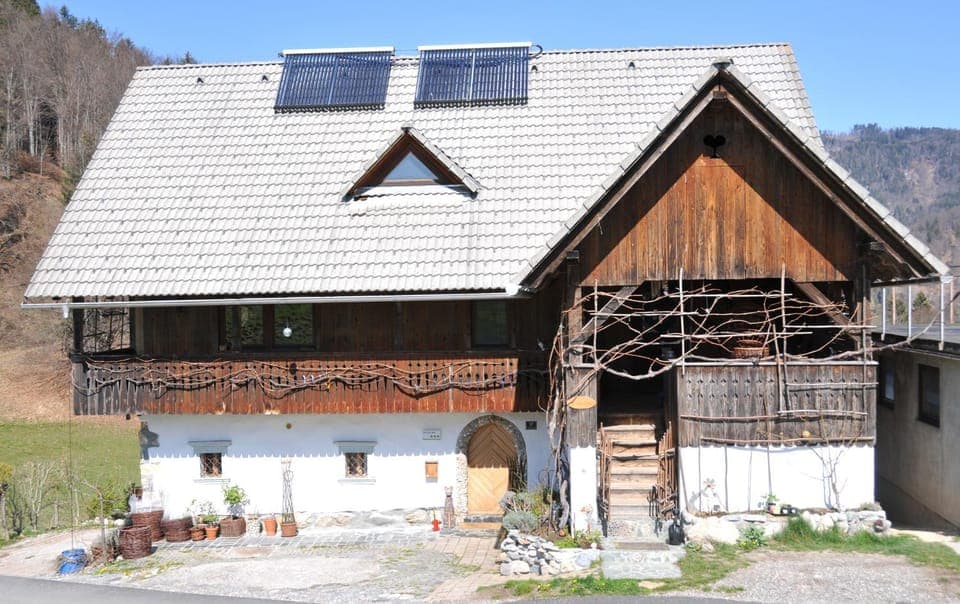 Property building, Street view