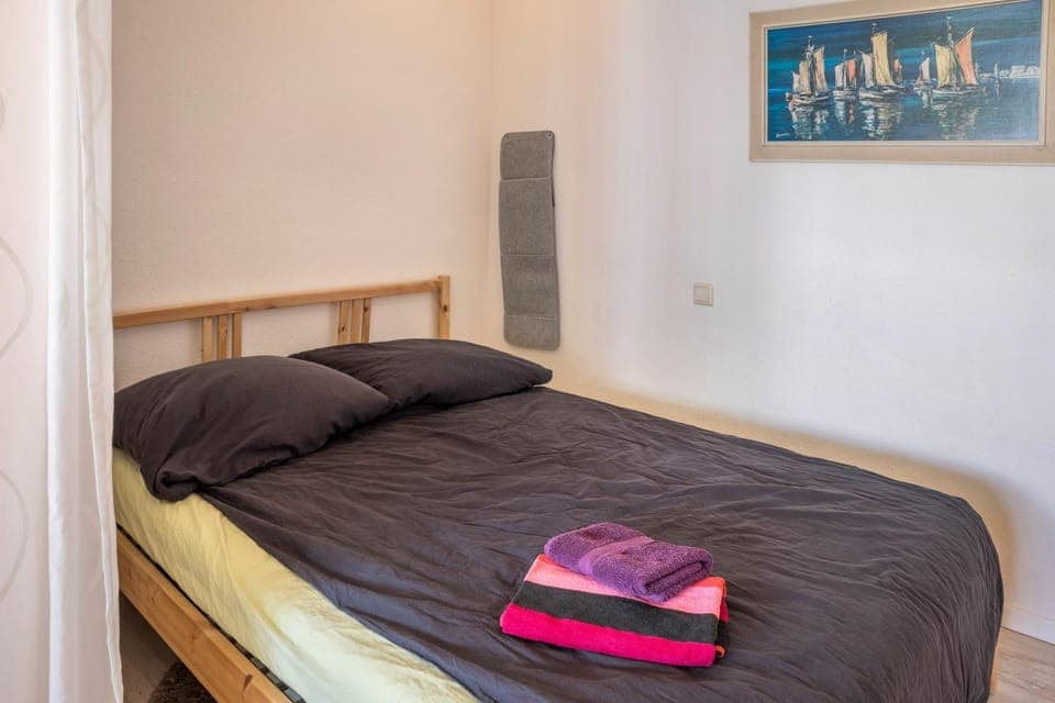 Living room, Bedroom