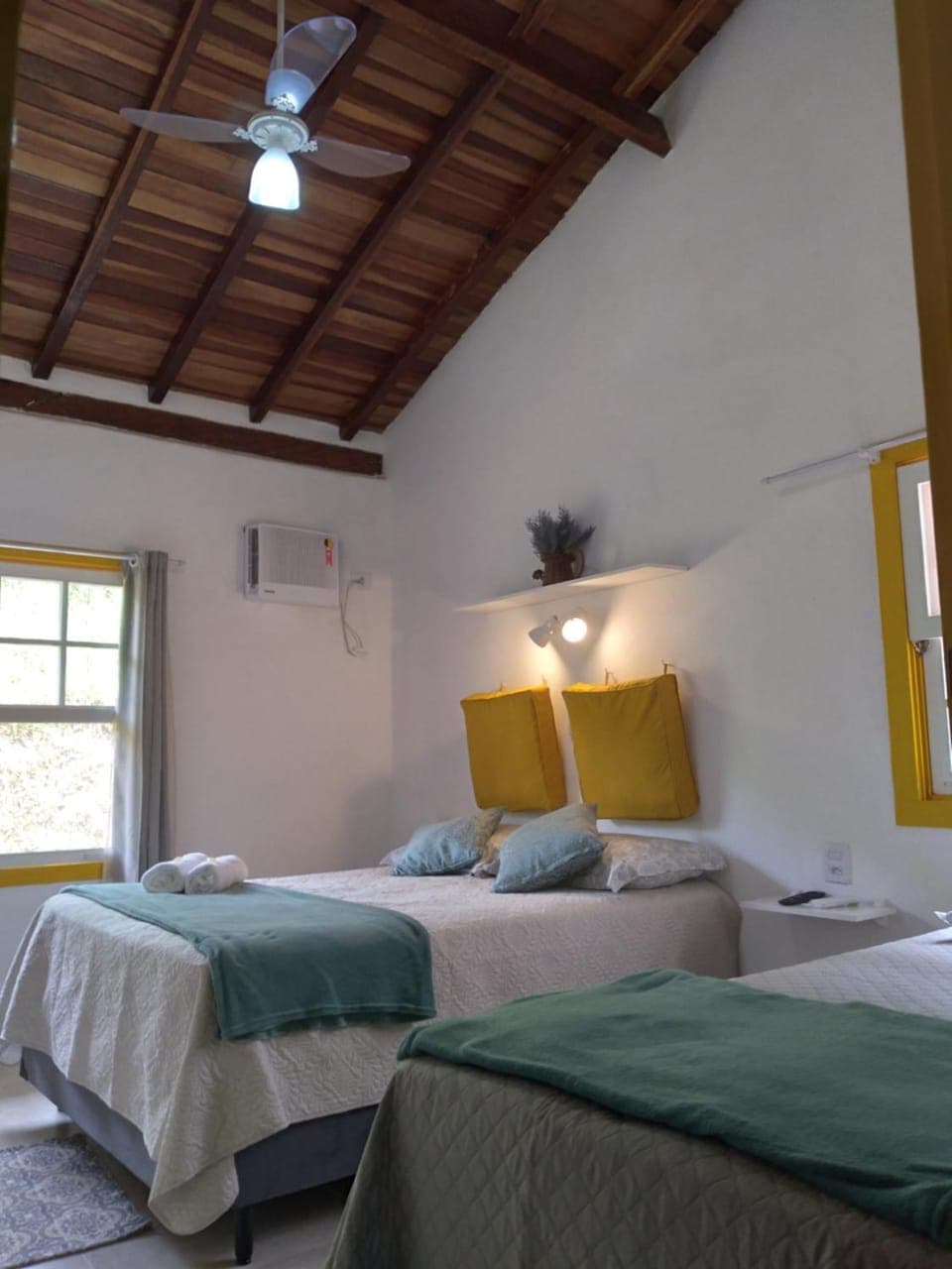 Bed, Photo of the whole room, Bedroom, fireplace, air conditioner